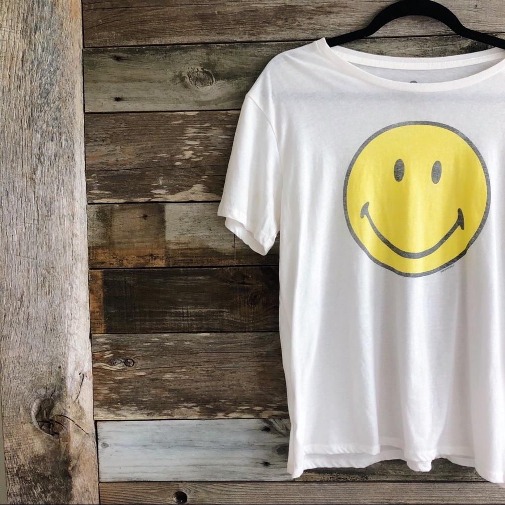 Smiley Face Graphic Tee